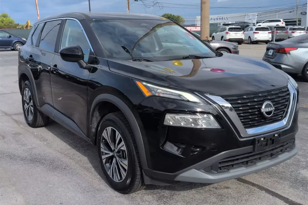 2023 Nissan Rogue SV photo 1
