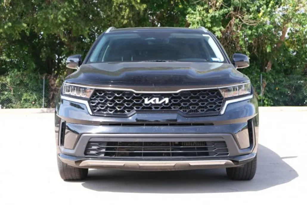 2022 Kia Sorento S photo 1