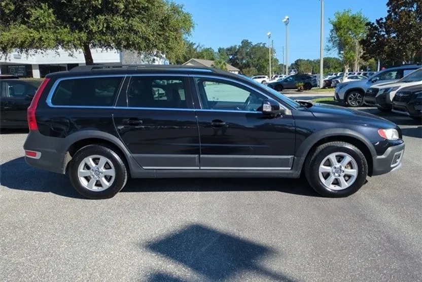 2013 Volvo XC70 3.2 photo 1