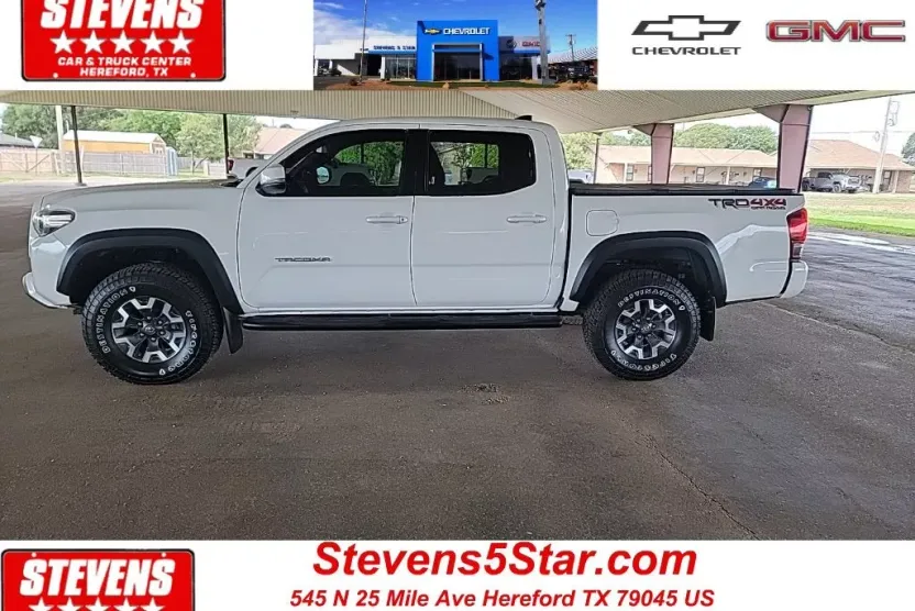 2016 Toyota Tacoma SR photo 1