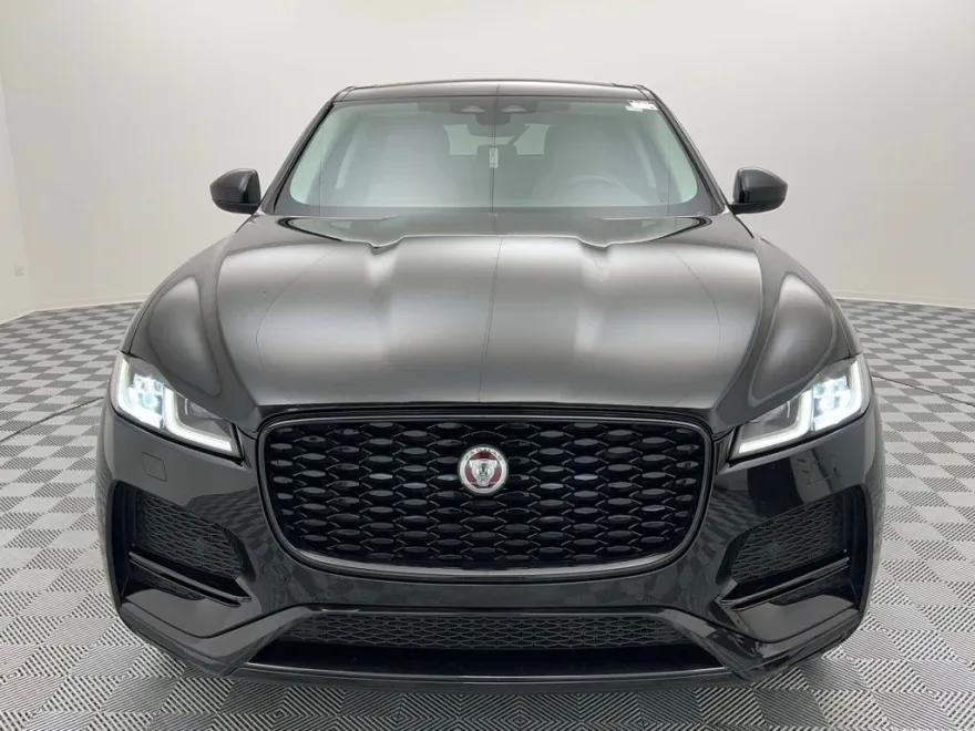 2022 Jaguar F-PACE P250 S photo 1