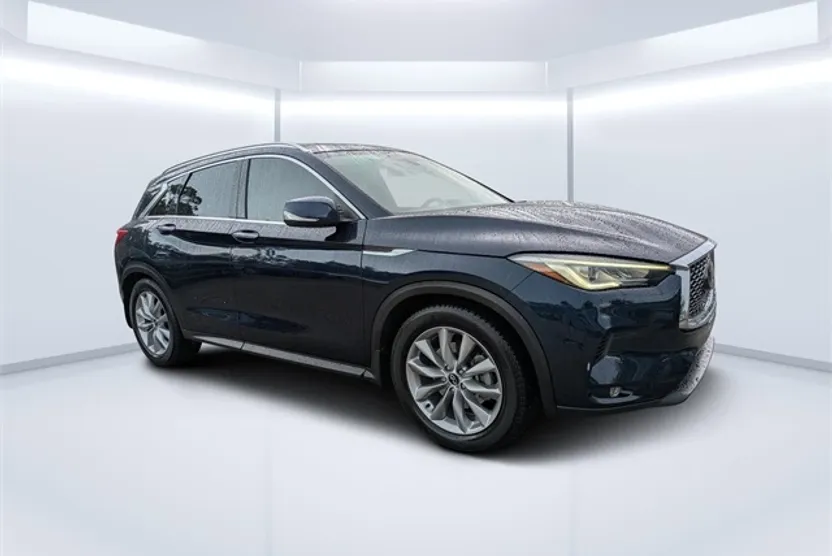 2019 Infiniti QX50 Luxe photo 1