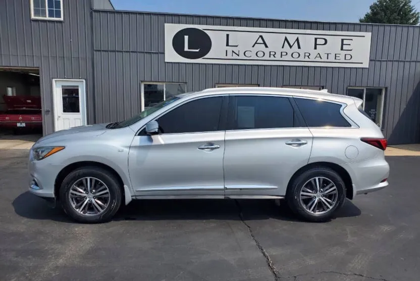 2019 Infiniti QX60 Luxe photo 1