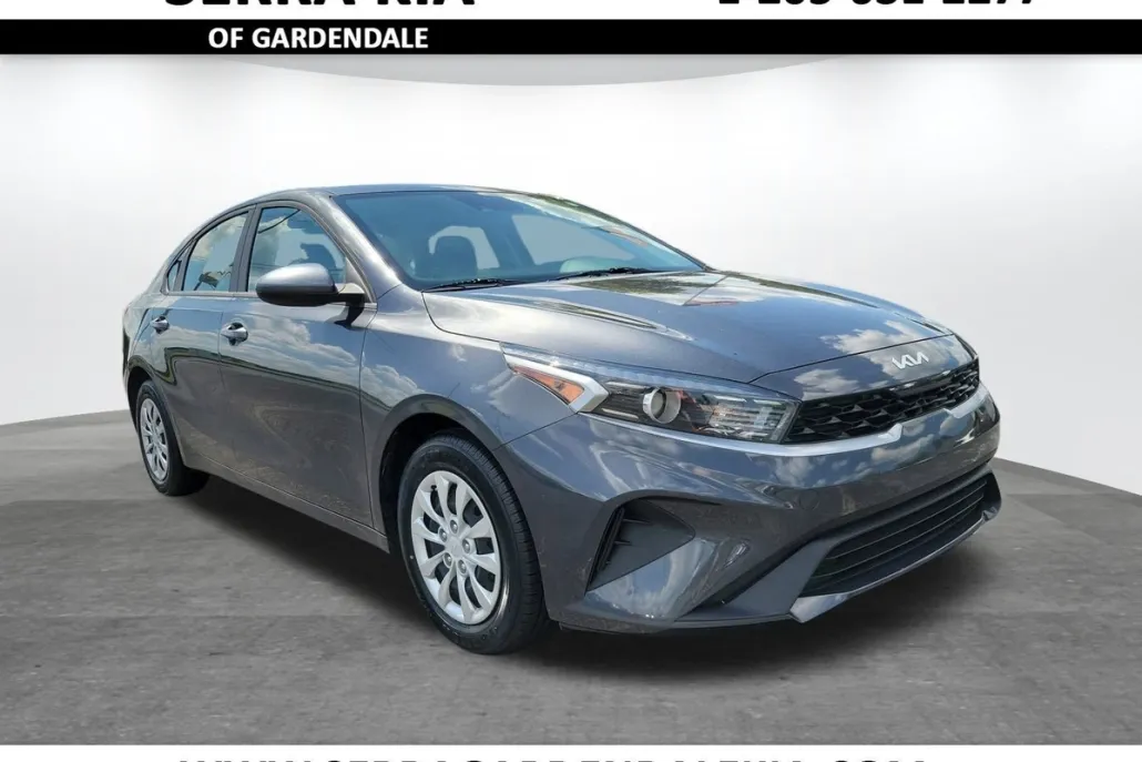 2024 Kia Forte LX photo 1