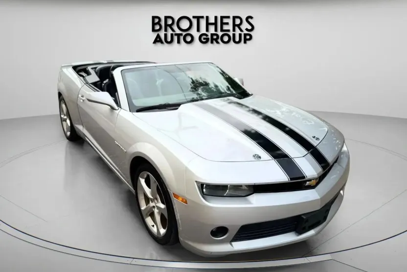 2014 Chevrolet Camaro 2LT photo 1