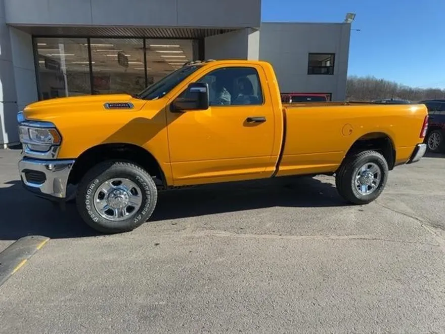 2024 Ram 2500 Tradesman photo 1
