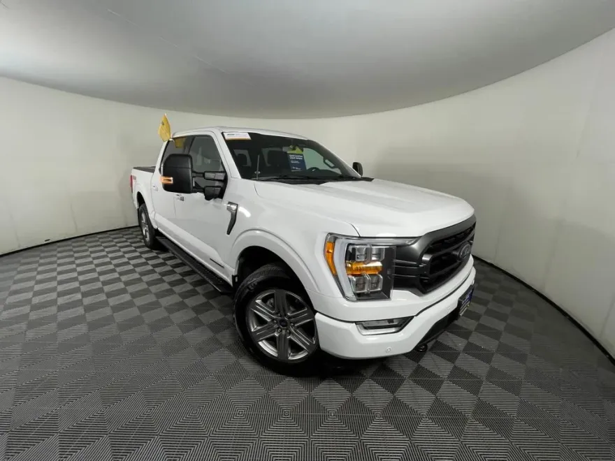 2021 Ford F-150 XLT photo 1