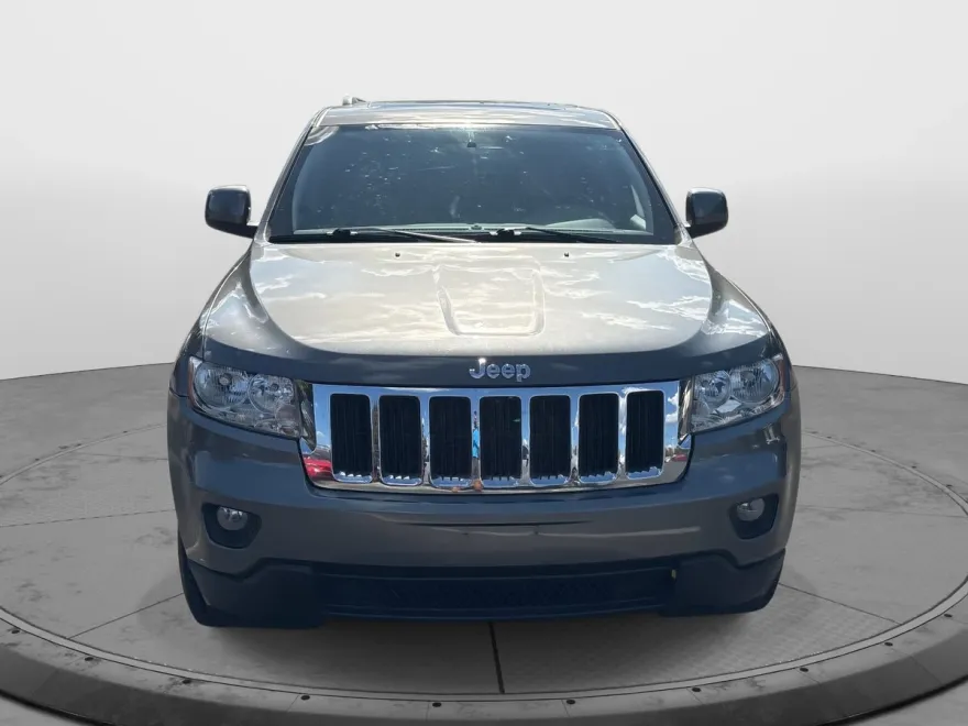 2012 Jeep Grand Cherokee Laredo photo 1