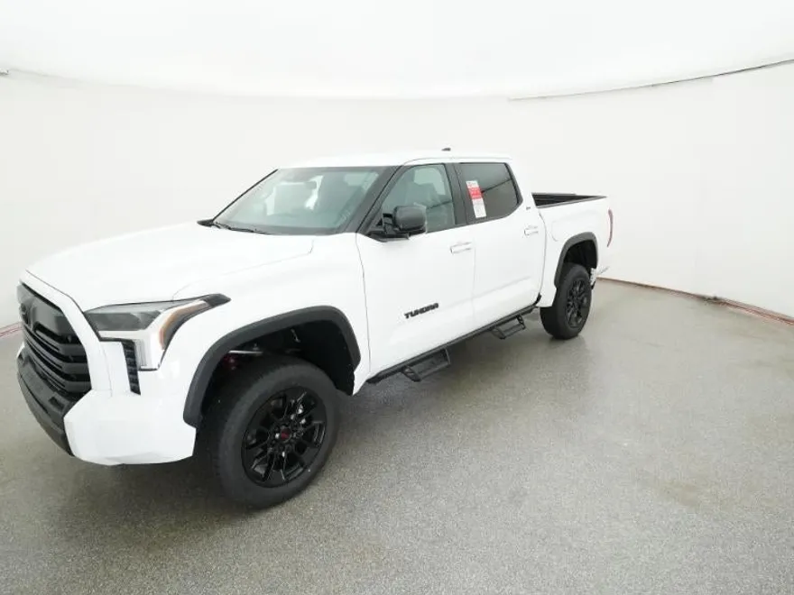 2025 Toyota Tundra SR5 photo 1
