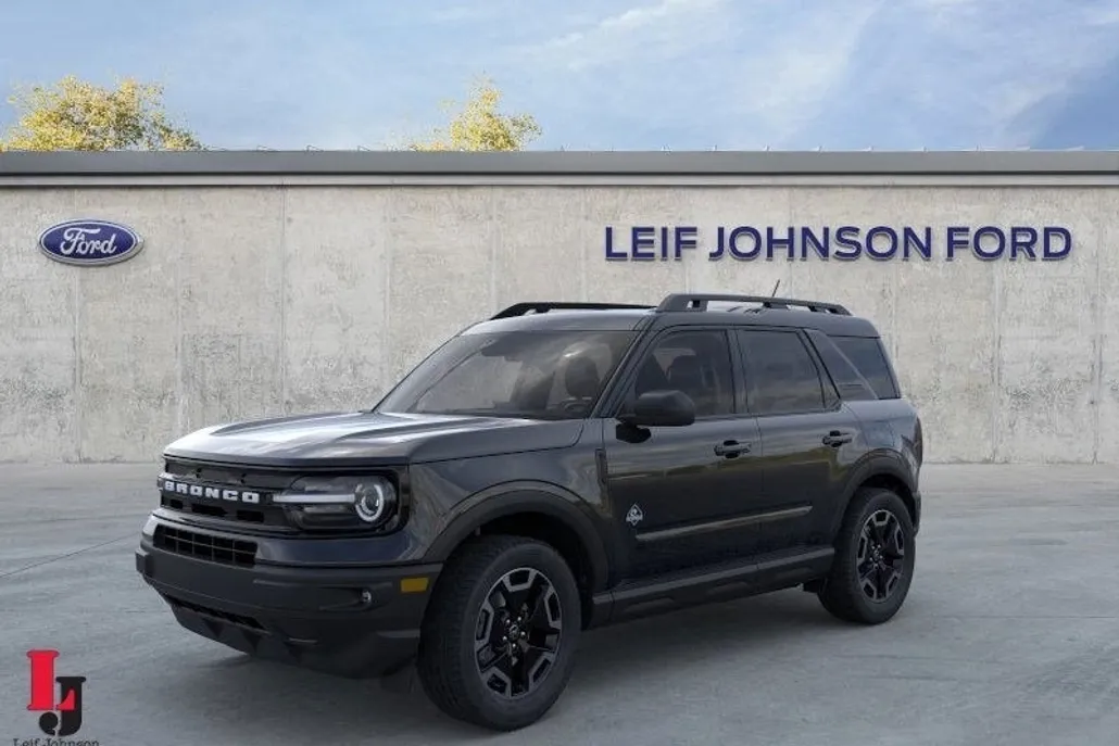 2024 Ford Bronco Sport Outer Banks photo 1