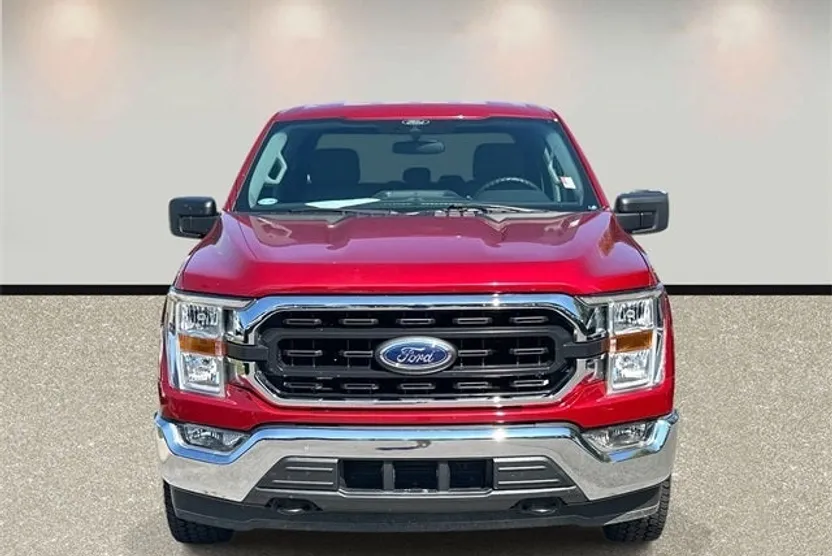 2021 Ford F-150 XLT photo 1