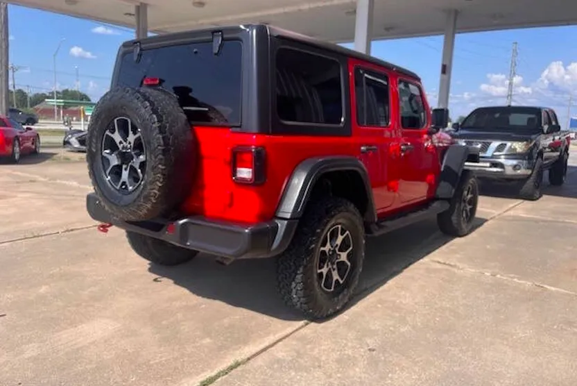 2018 Jeep Wrangler Unlimited Rubicon photo 1