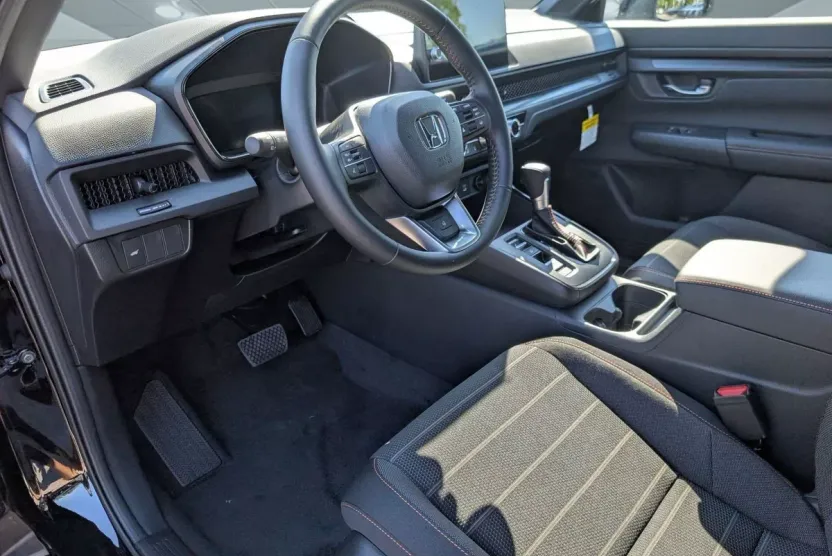 2026 Honda CR-V Hybrid photo 1