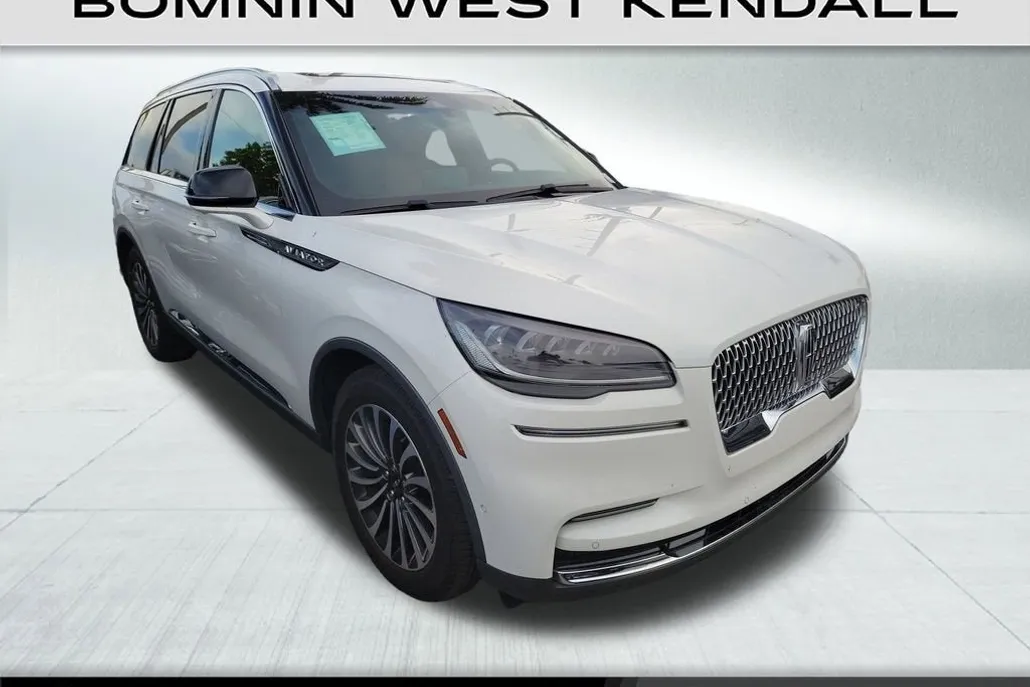 2023 Lincoln Aviator Reserve photo 1