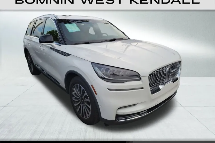 2023 Lincoln Aviator Reserve photo 1