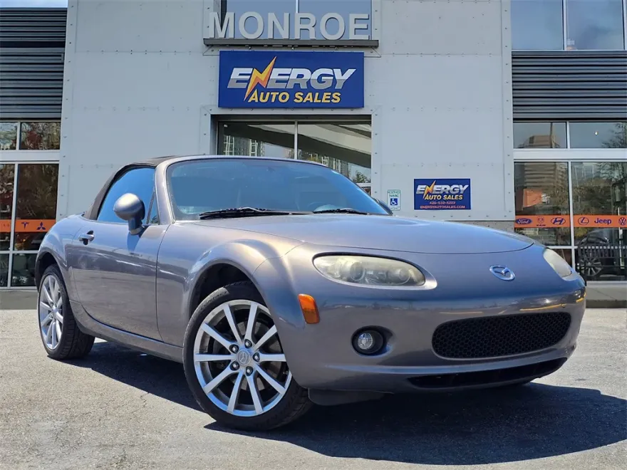 2006 Mazda MX-5 Miata Miata Base photo 1
