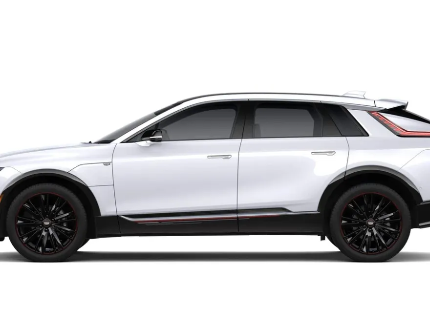 2026 Cadillac Lyriq Luxury photo 1