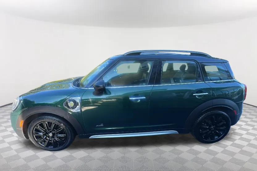 2019 Mini Countryman SE ALL4 photo 1