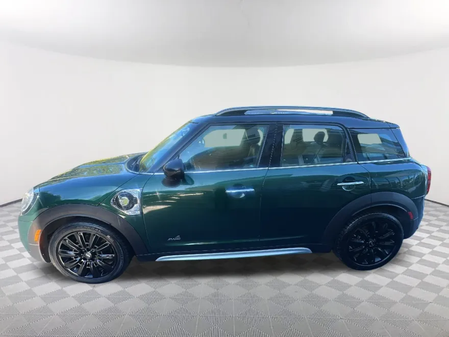 2019 Mini Countryman SE ALL4 photo 1
