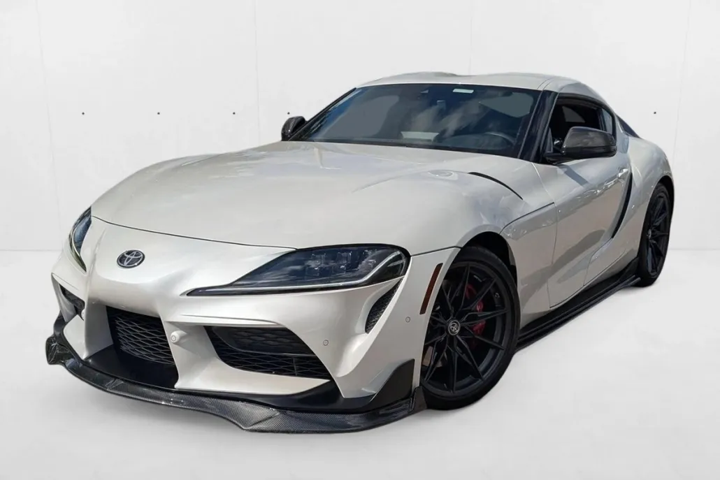 2025 Toyota Supra 3.0 Premium photo 1