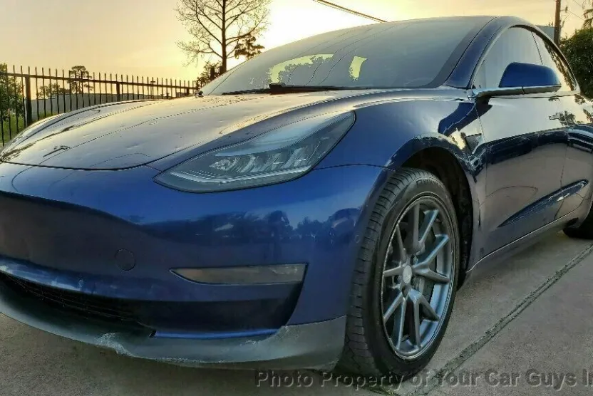 2019 Tesla Model 3 Long Range Plus photo 1