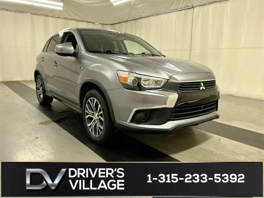 2017 Mitsubishi Outlander Sport ES photo 1