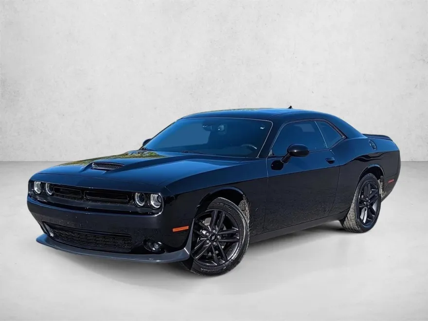 2019 Dodge Challenger GT photo 1