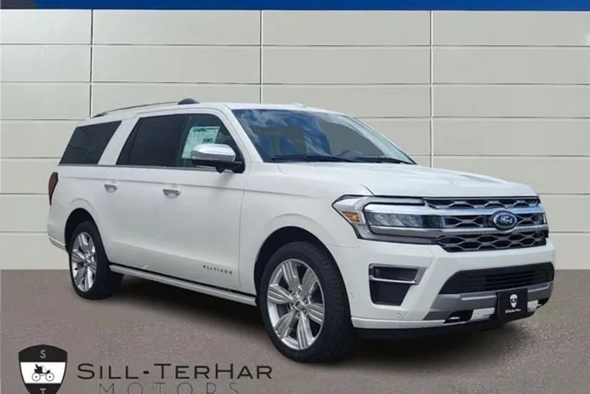 2024 Ford Expedition MAX Platinum photo 1