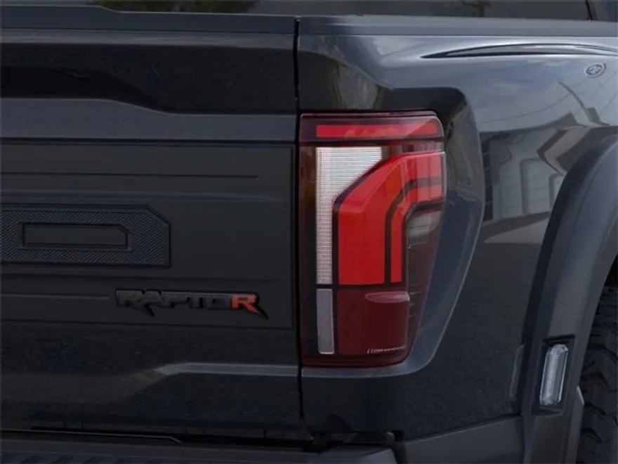 2025 Ford F-150 Raptor photo 2