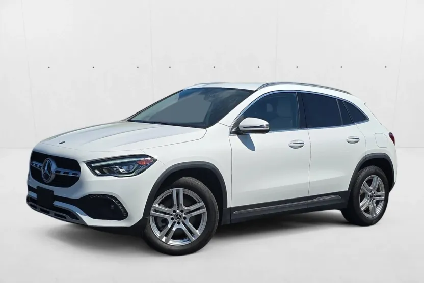 2022 Mercedes Benz GLA 250 4MATIC photo 1