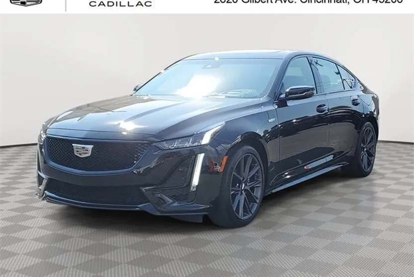 2024 Cadillac CT5 V photo 1