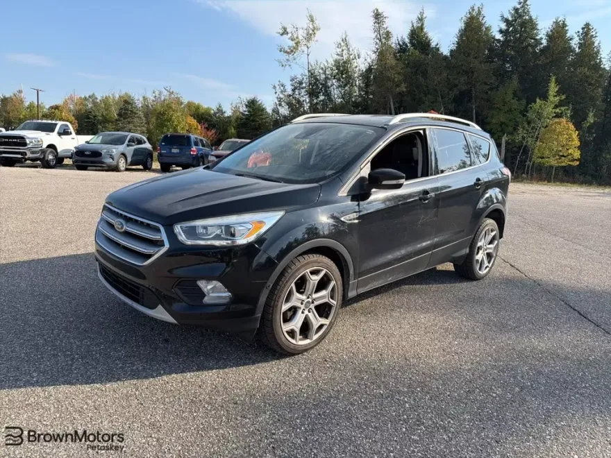 2017 Ford Escape Titanium photo 1