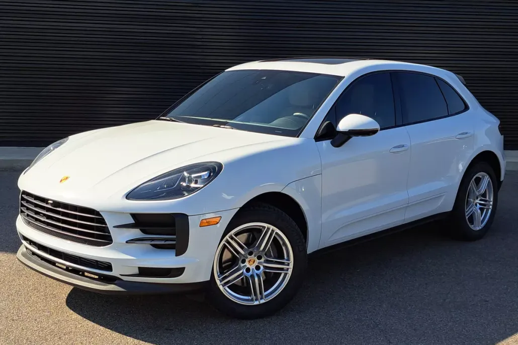 2021 Porsche Macan Base photo 1