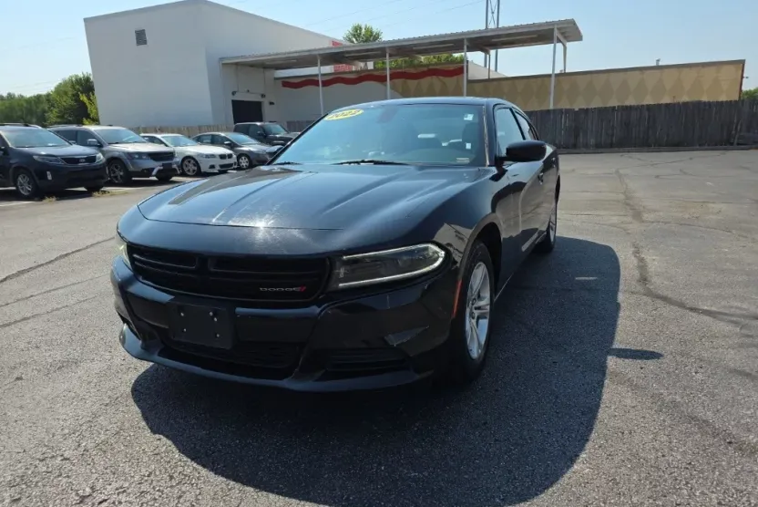 2022 Dodge Charger SXT photo 1