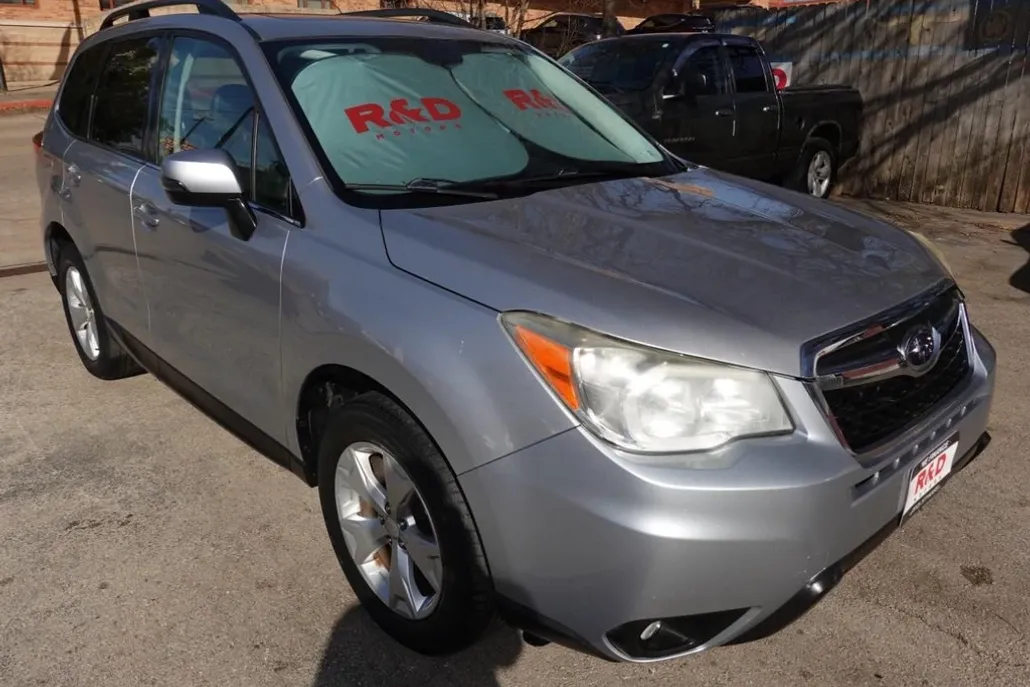 2014 Subaru Forester 2.5i Touring photo 1