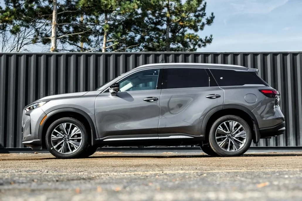2026 Infiniti QX60 Luxe AWD photo 1