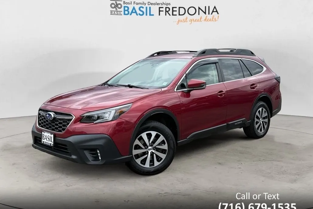 2022 Subaru Outback Premium photo 1