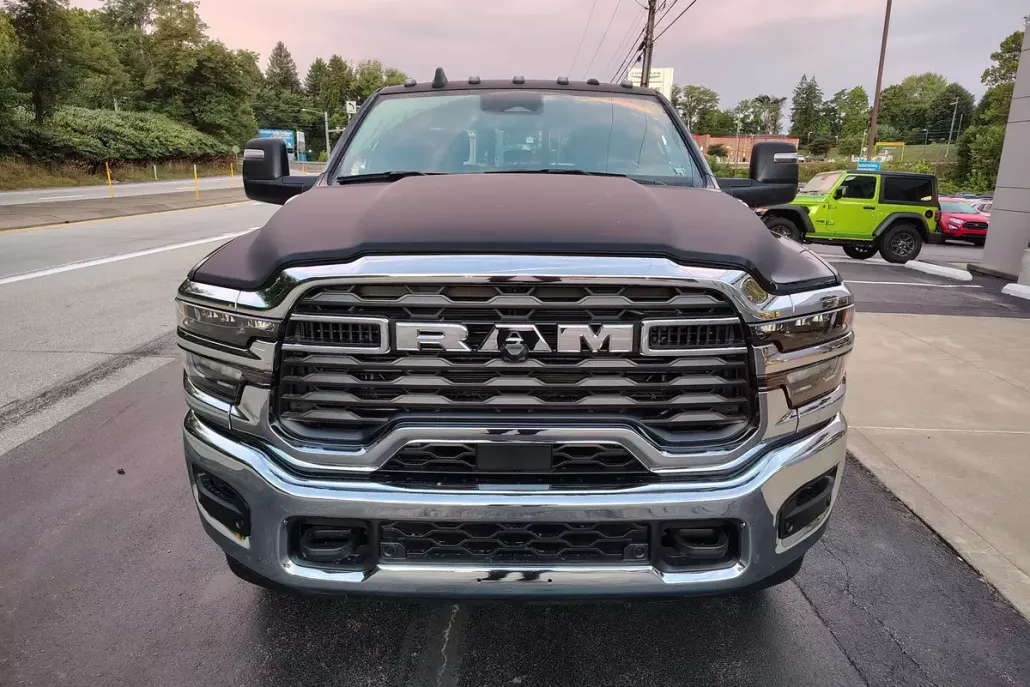 2026 Ram 3500 Tradesman photo 1
