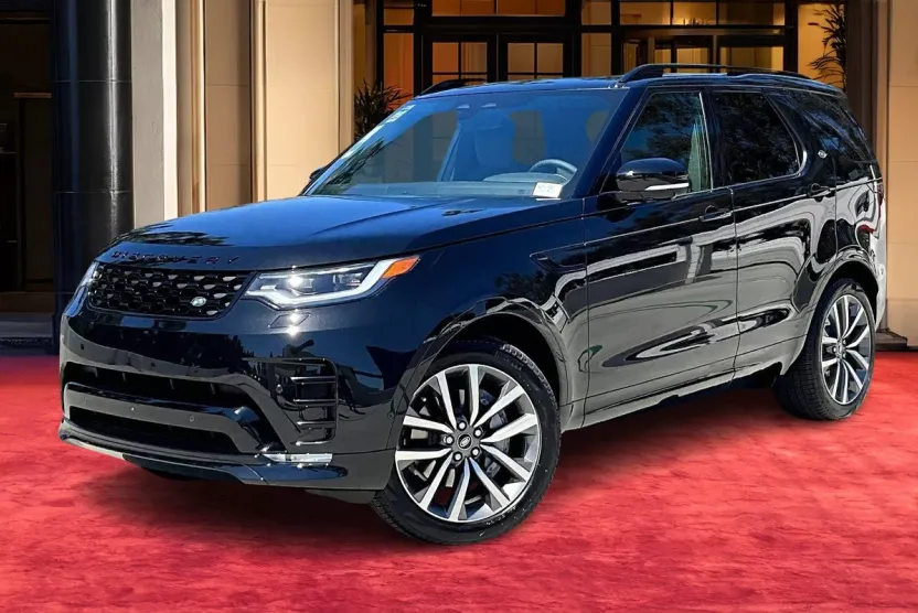 2025 Land Rover Discovery SE photo 1