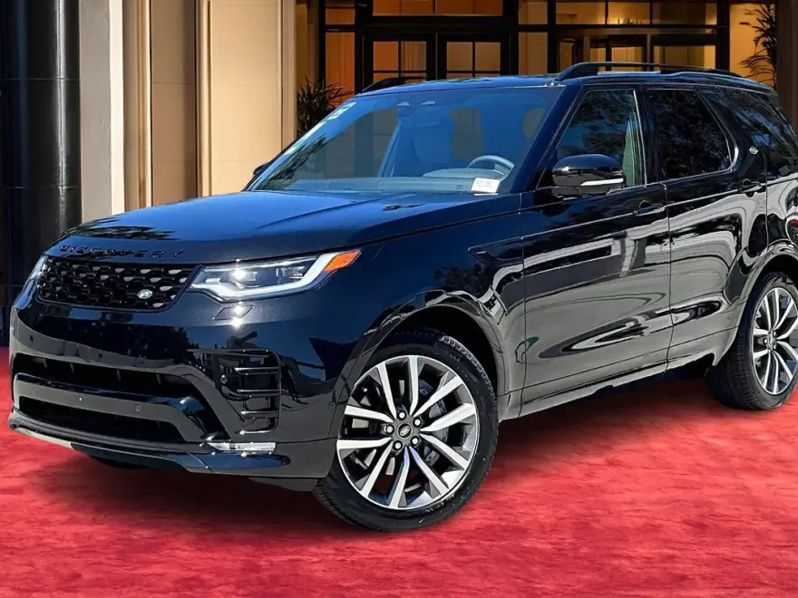2025 Land Rover Discovery SE photo 1