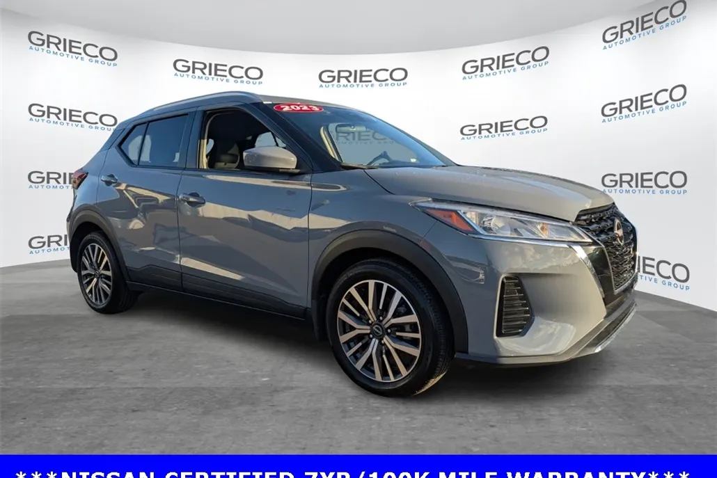 2023 Nissan Kicks SV photo 1
