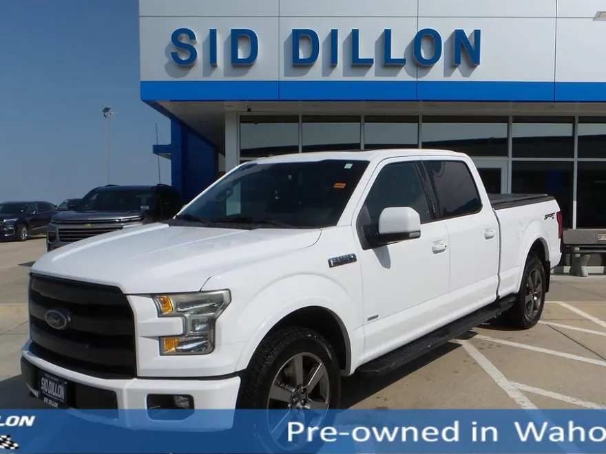 2016 Ford F-150 Lariat photo 1