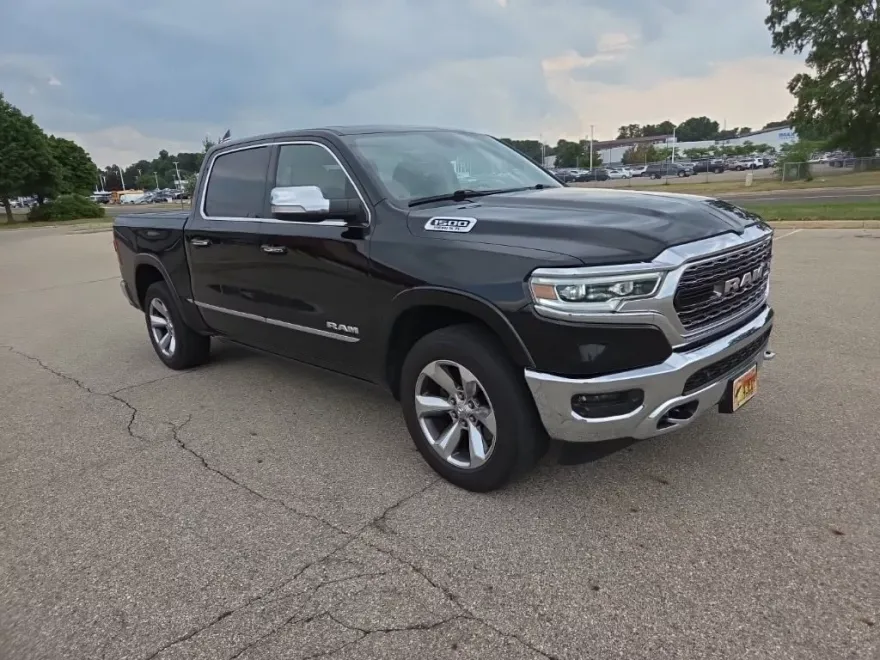2019 Ram 1500 Limited photo 2