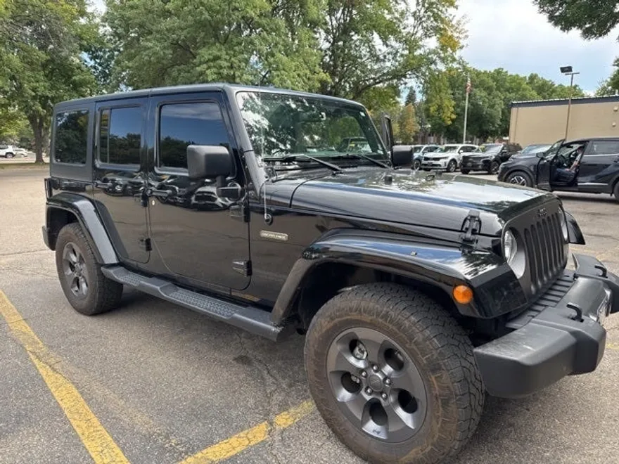 2017 Jeep Wrangler Unlimited Freedom photo 1
