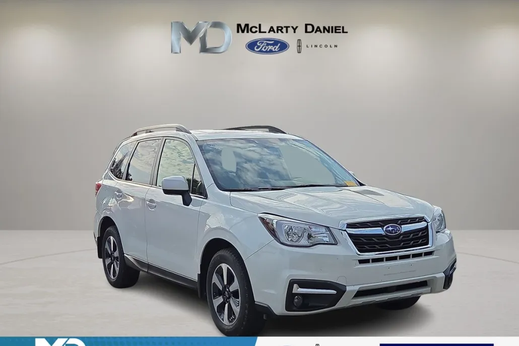 2018 Subaru Forester 2.5i Premium photo 1