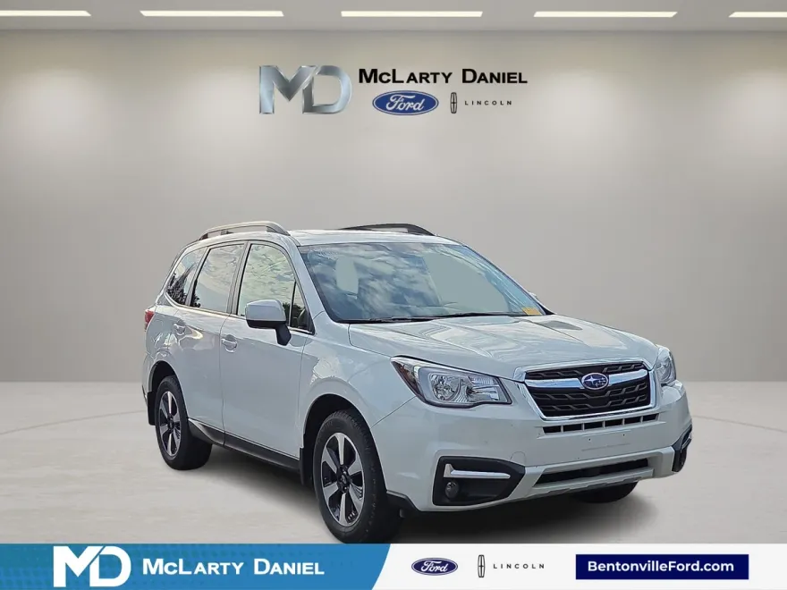 2018 Subaru Forester 2.5i Premium photo 1