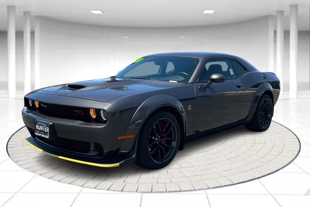 2020 Dodge Challenger R/T Scat Pack Widebody photo 1