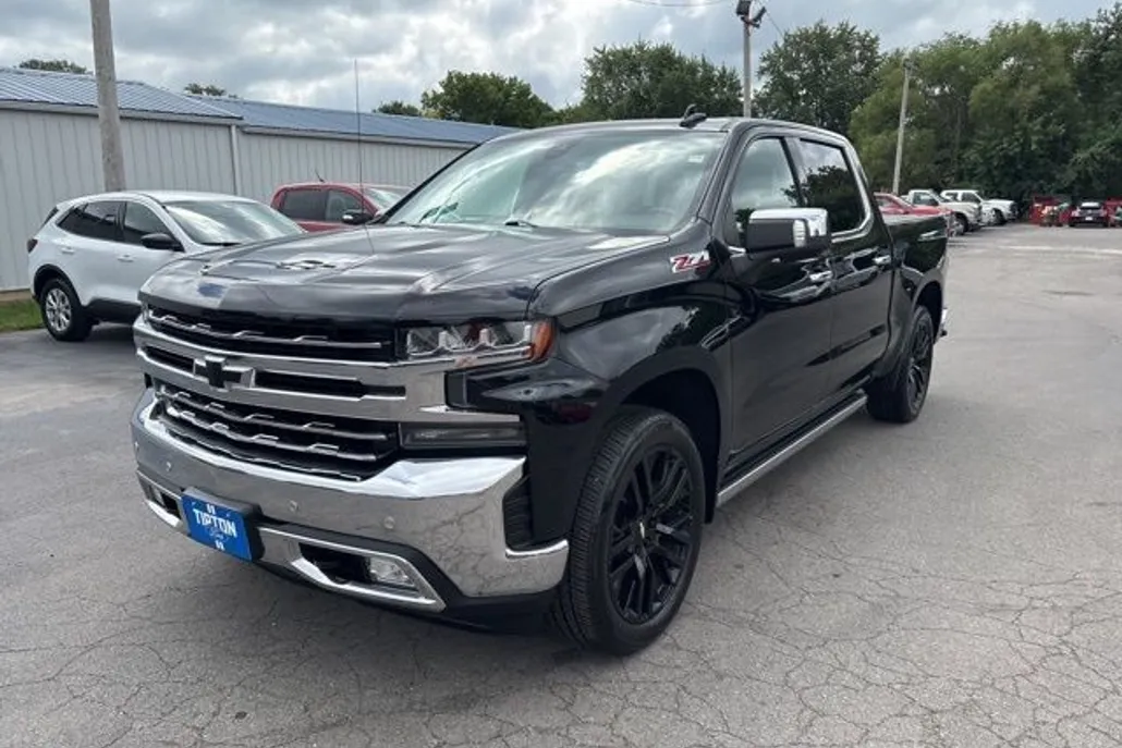 2019 Chevrolet Silverado 1500 LTZ photo 1