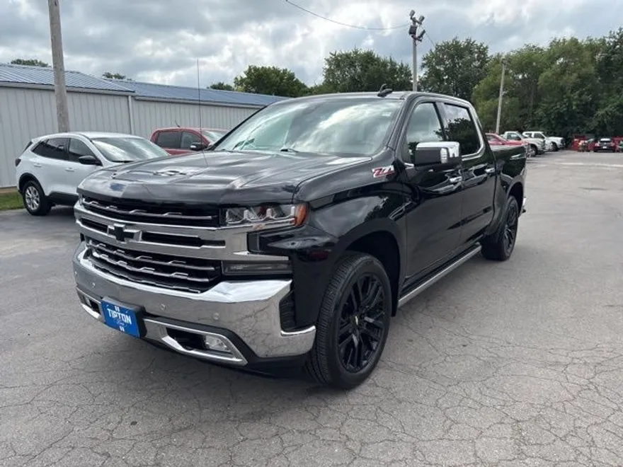 2019 Chevrolet Silverado 1500 LTZ photo 1