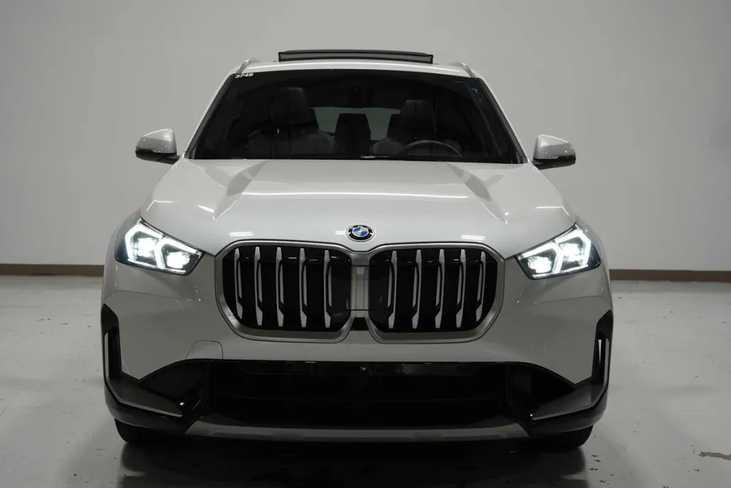 2025 Bmw X1 XDrive28i photo 1